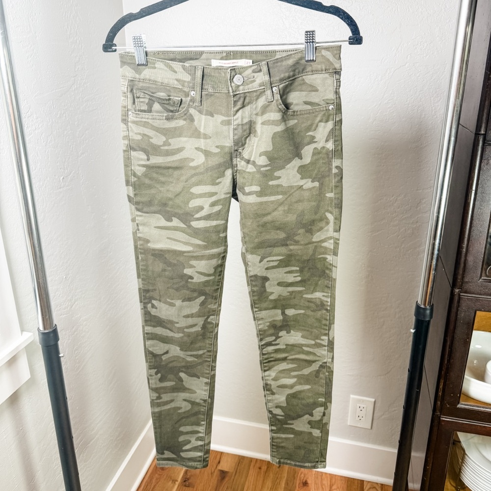 Levi’s 711 Skinny Ankle Camo Stretch Jeans Size 27